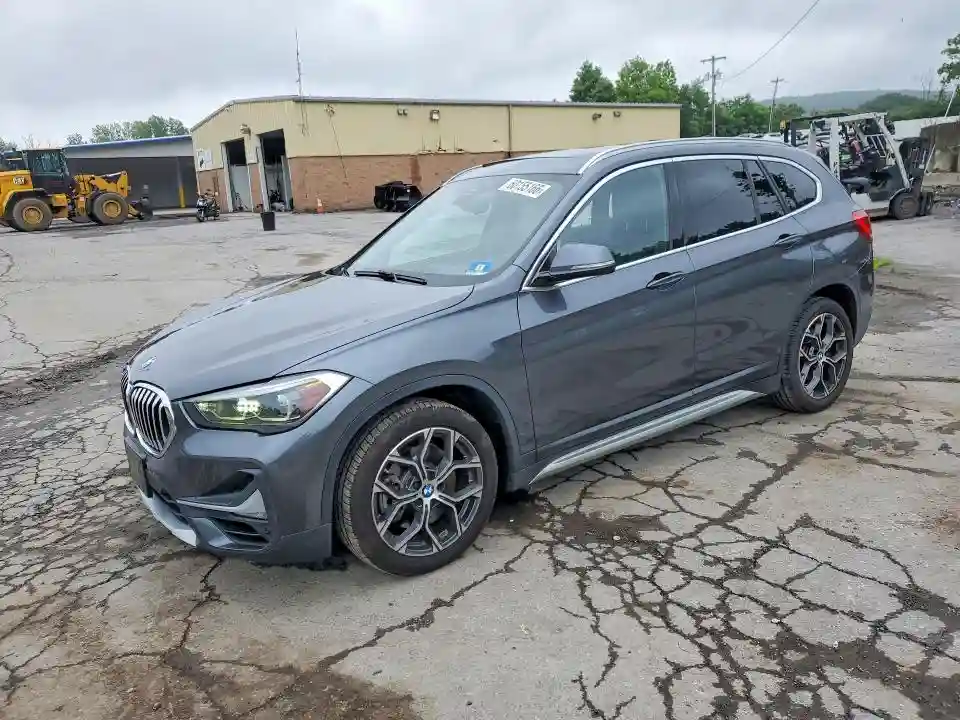 WBXJG9C00L5P85050 2020 BMW X1-0