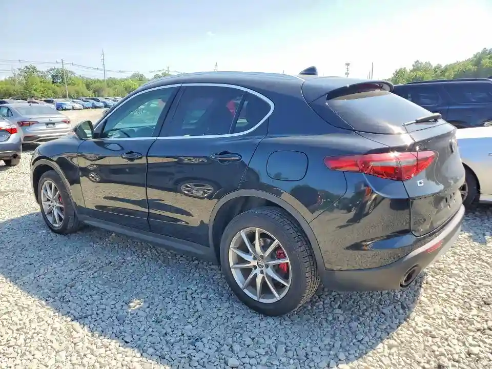 ZASFAKBN0J7B60472 2018 ALFA ROMEO STELVIO-1