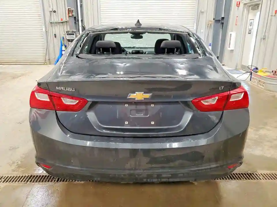 1G1ZD5ST1JF225079 2018 CHEVROLET MALIBU-5