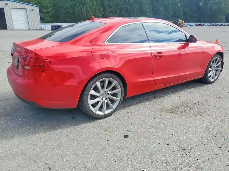 WAULFAFRXDA080282 2013 AUDI A5-2