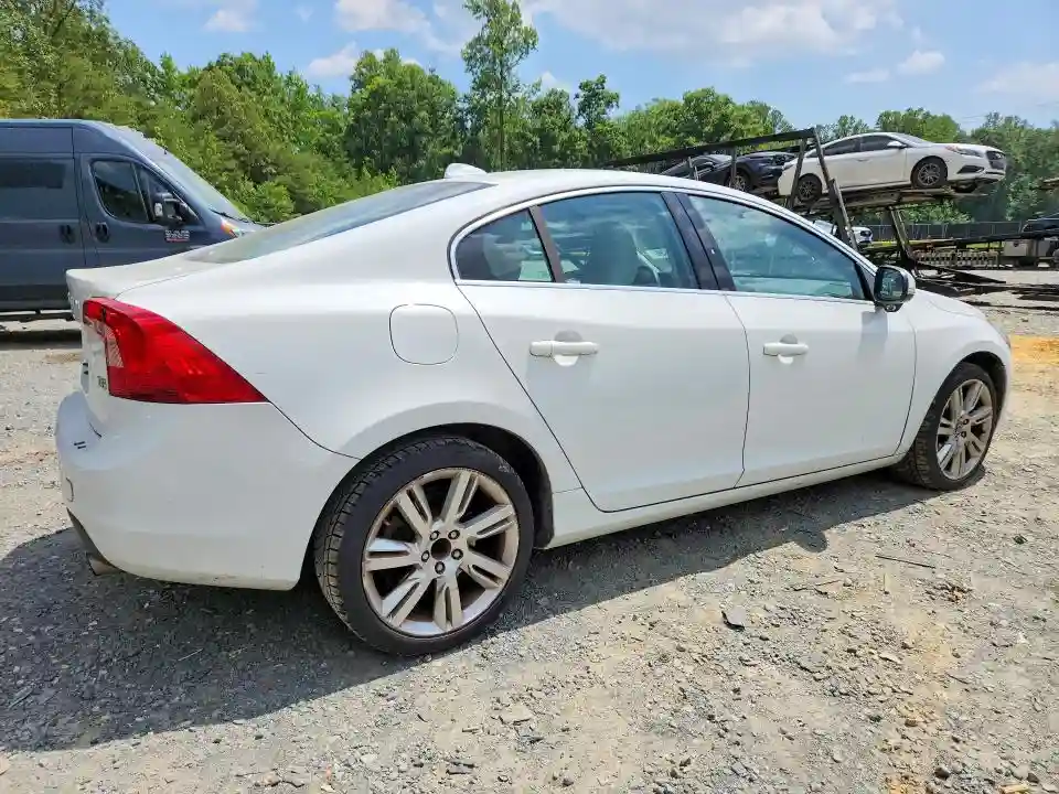 YV1622FS6C2130201 2012 VOLVO S60-2