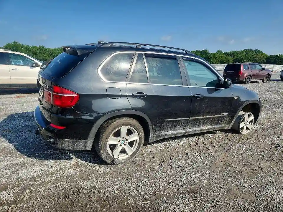 5UXZW0C55D0B96215 2013 BMW X5-2
