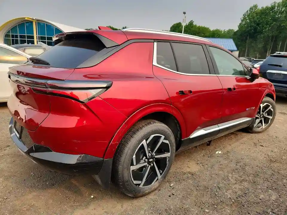 3GN7DLRP8SS165754 2025 CHEVROLET EQUINOX-2