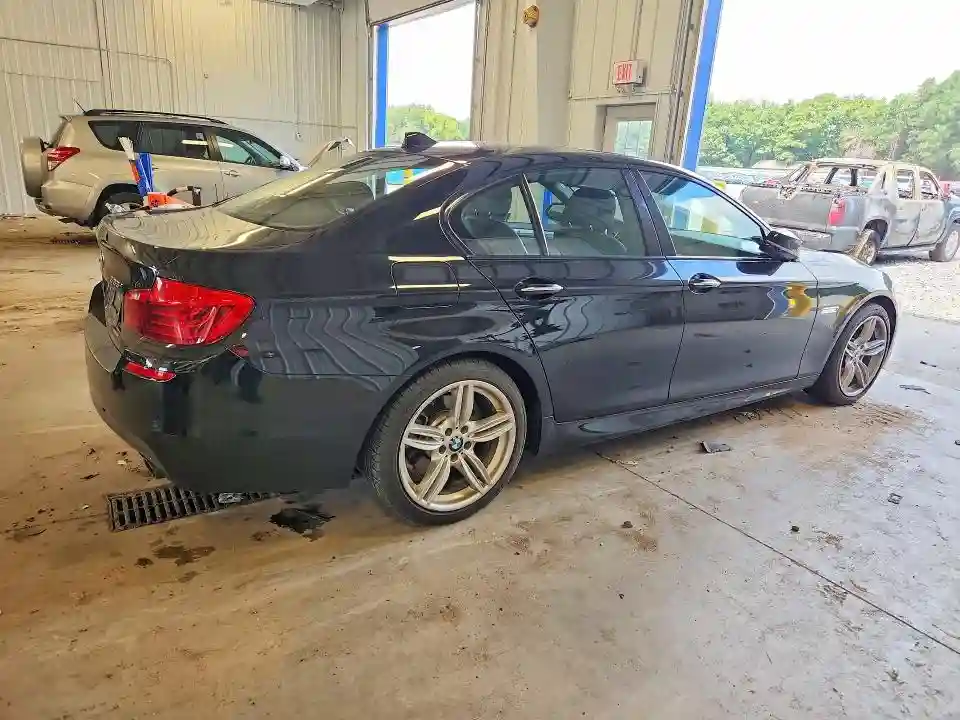 WBA5B3C54GG256651 2016 BMW 5 SERIES-2