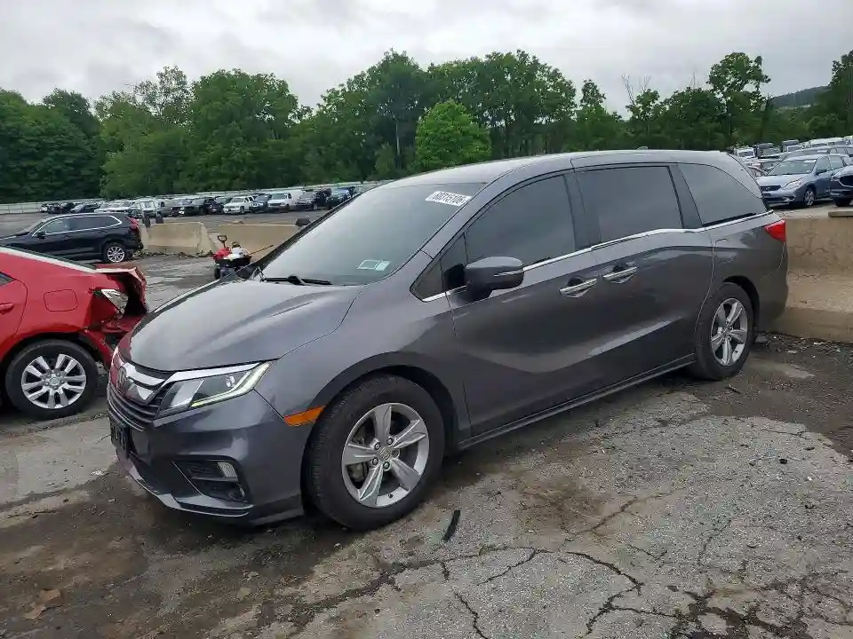 5FNRL6H56JB033217 2018 HONDA ODYSSEY-0