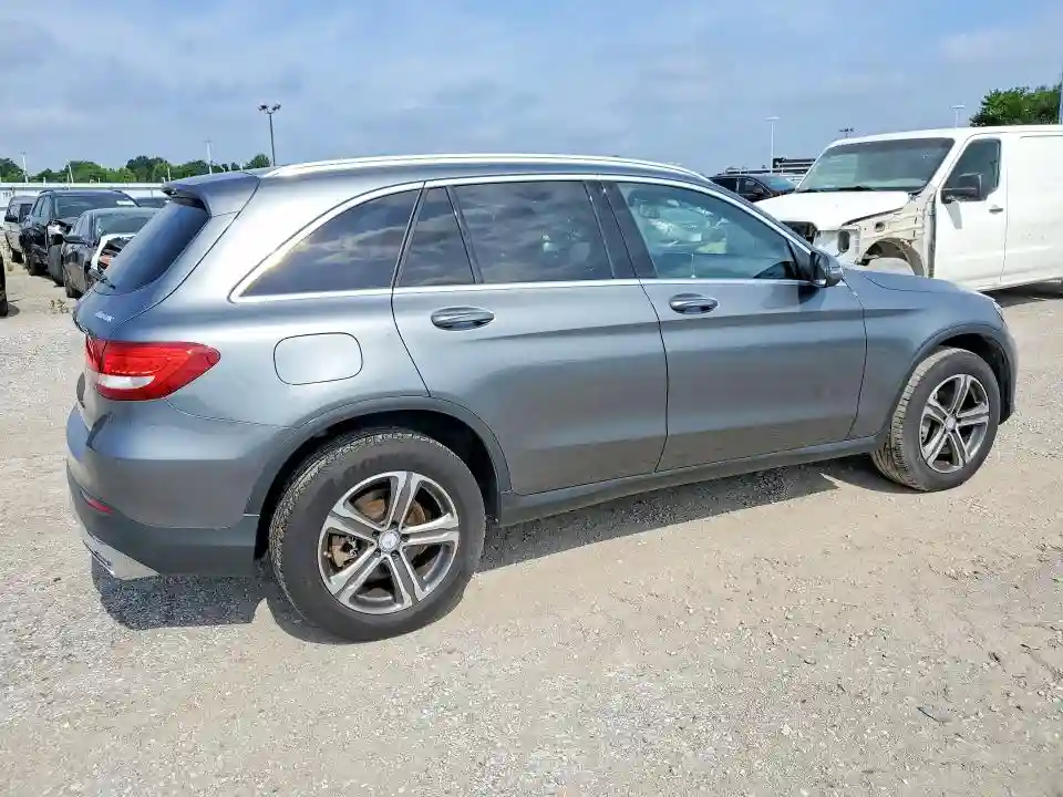 WDC0G4KB9GF092602 2016 MERCEDES-BENZ GLC-CLASS-2