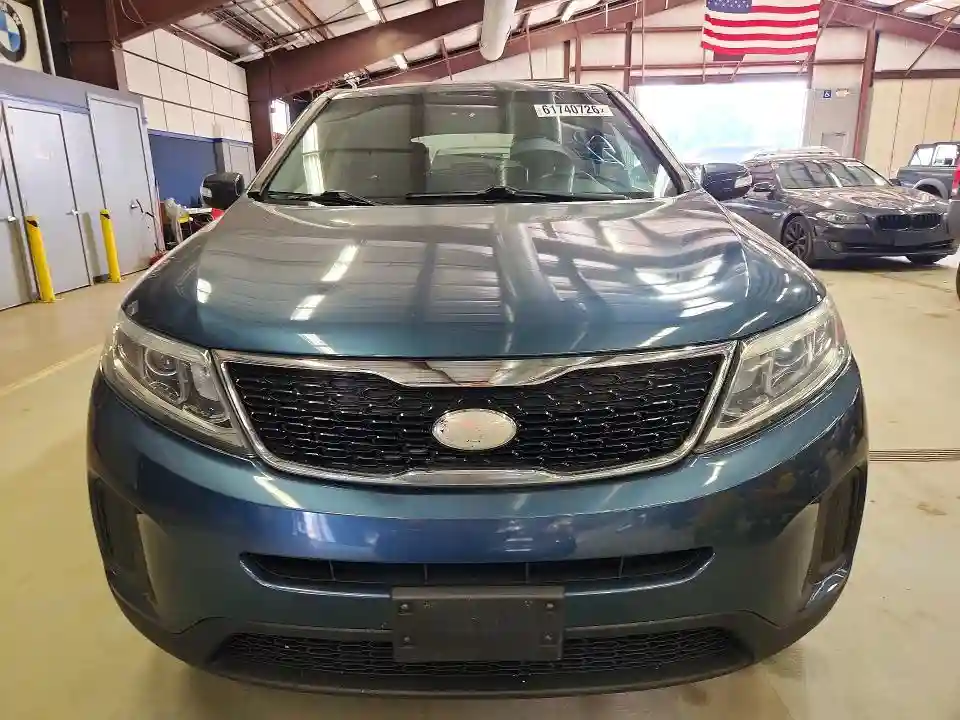 5XYKT3A60EG528787 2014 KIA SORENTO-4