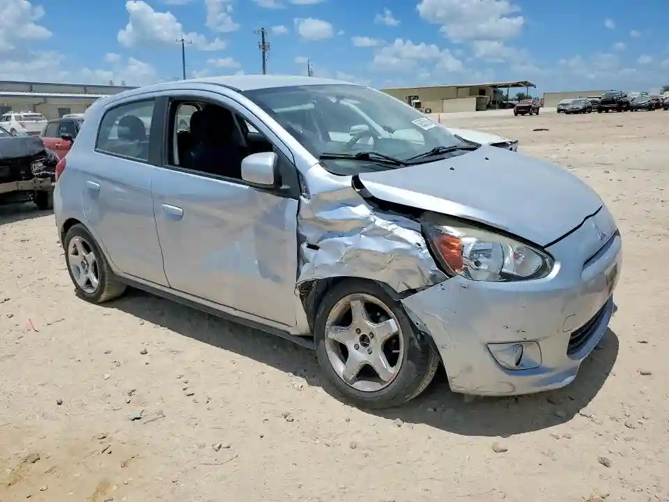 ML32A3HJXFH059865 2015 MITSUBISHI MIRAGE-3