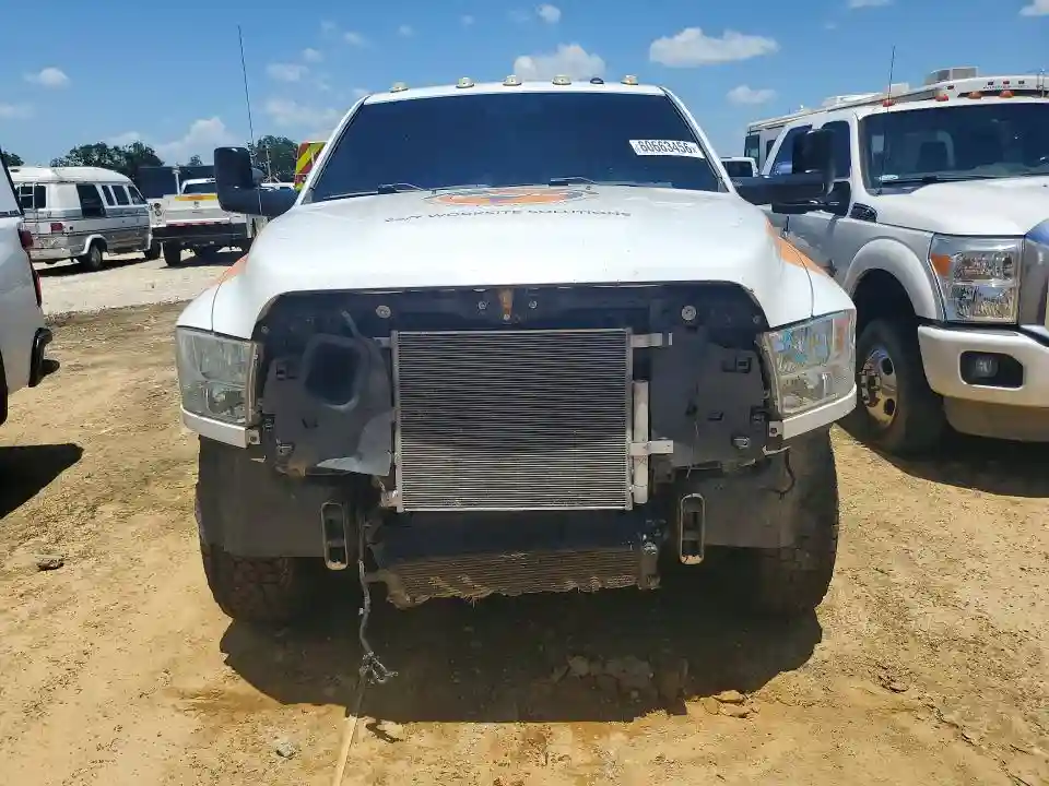 3C7WRTCL6HG699877 2017 RAM 3500-4