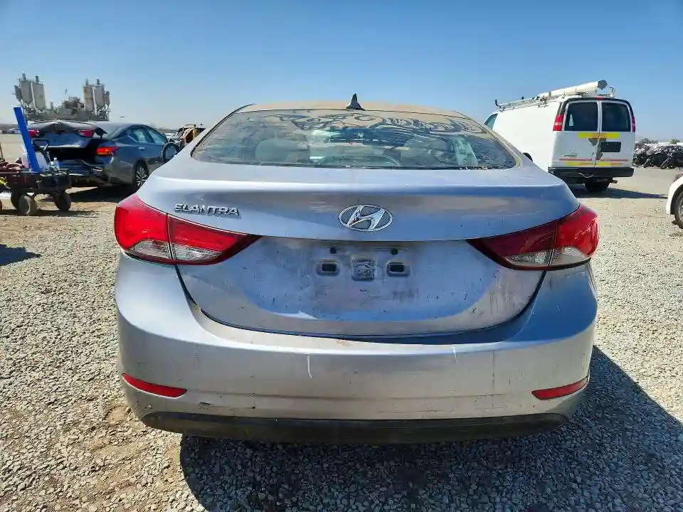 5NPDH4AE9FH614648 2015 HYUNDAI ELANTRA-5