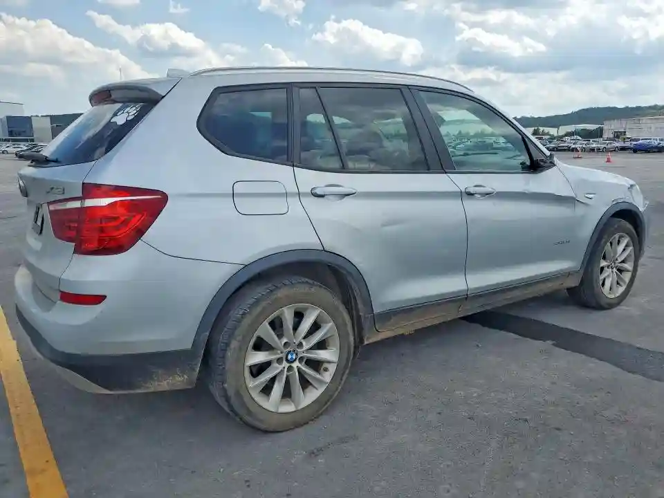 5UXWZ7C33H0V91966 2017 BMW X3-2