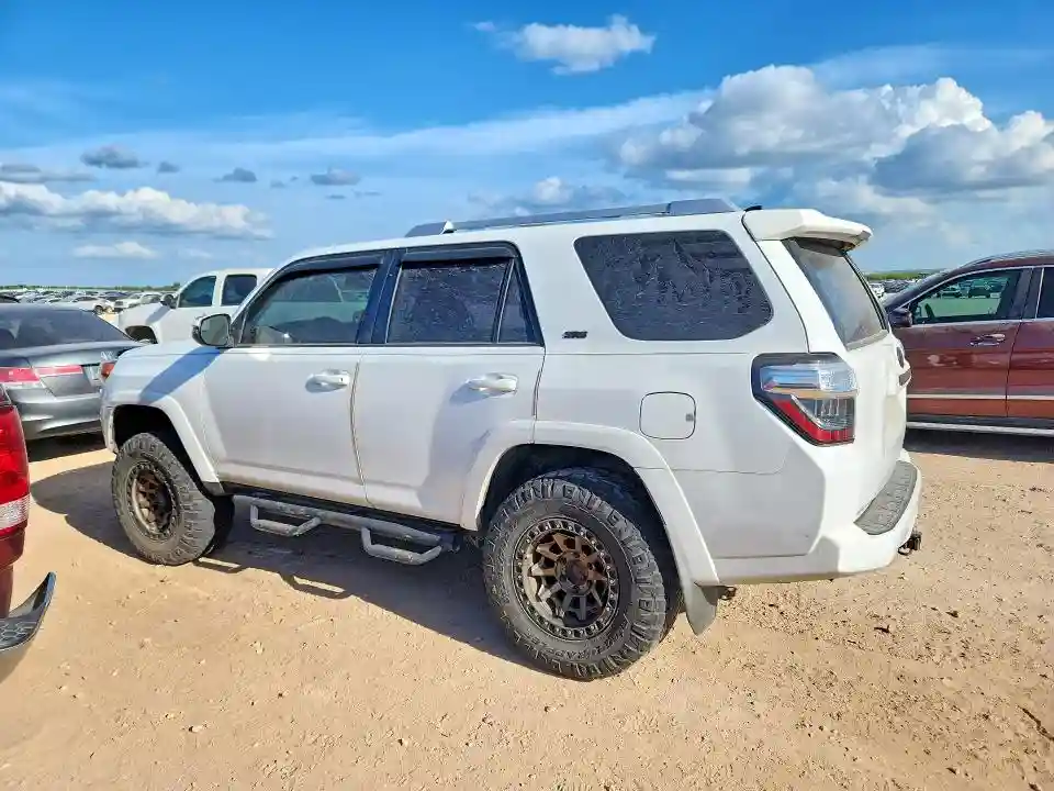 JTEZU5JR9G5111371 2016 TOYOTA 4RUNNER-1