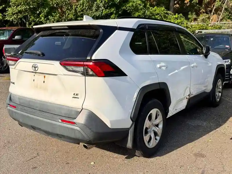 2T3F1RFVXKC029357 2019 TOYOTA RAV4-3