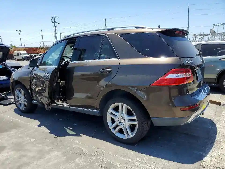 4JGDA5JB0EA324302 2014 MERCEDES-BENZ M-CLASS-1