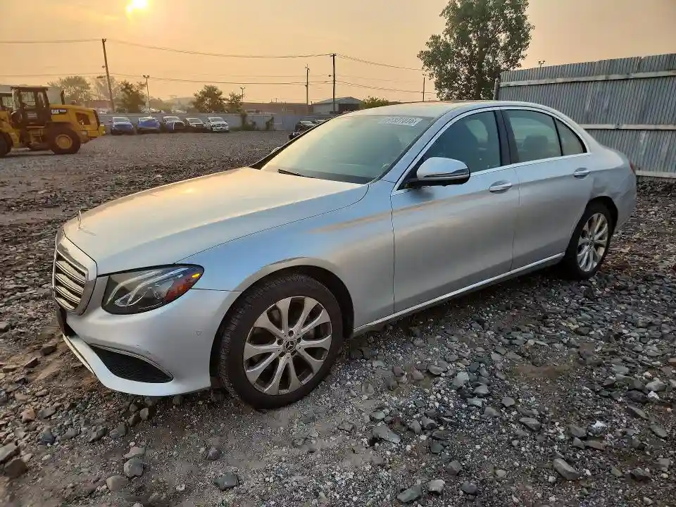 WDDZF4KB9KA562784 2019 MERCEDES-BENZ E-CLASS-0