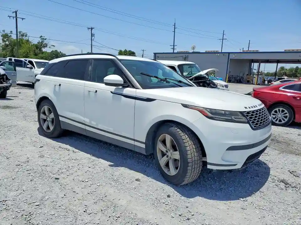 SALYB2RV3JA768485 2018 LAND ROVER RANGEROVER-3