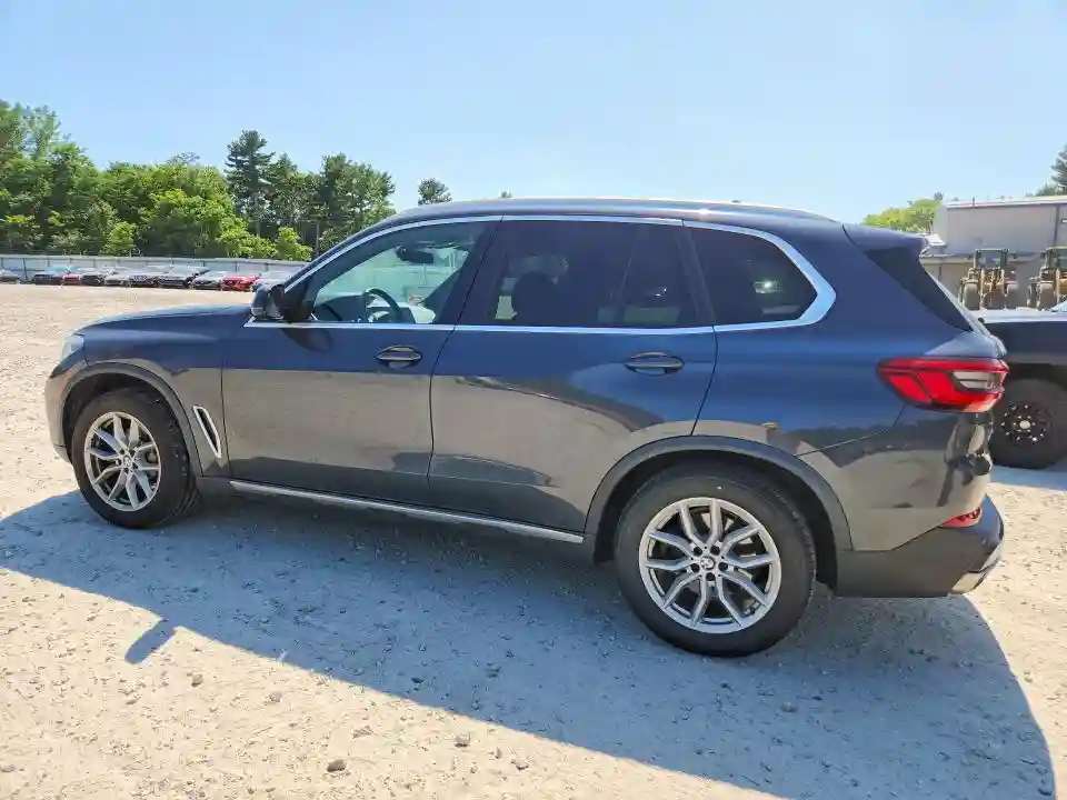 5UXCR6C58KLL09051 2019 BMW X5-1