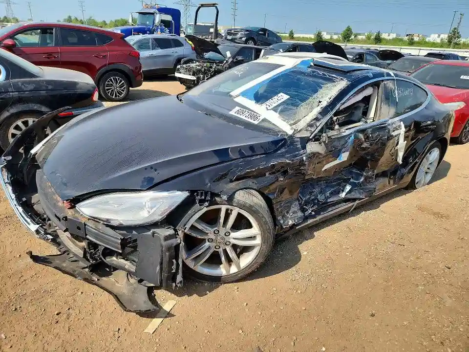 5YJSA1S23FF088028 2015 TESLA MODEL S-0