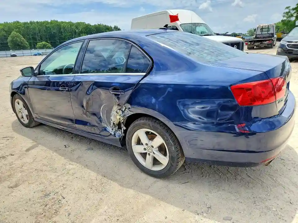 3VWLL7AJ5DM384524 2013 VOLKSWAGEN JETTA-1