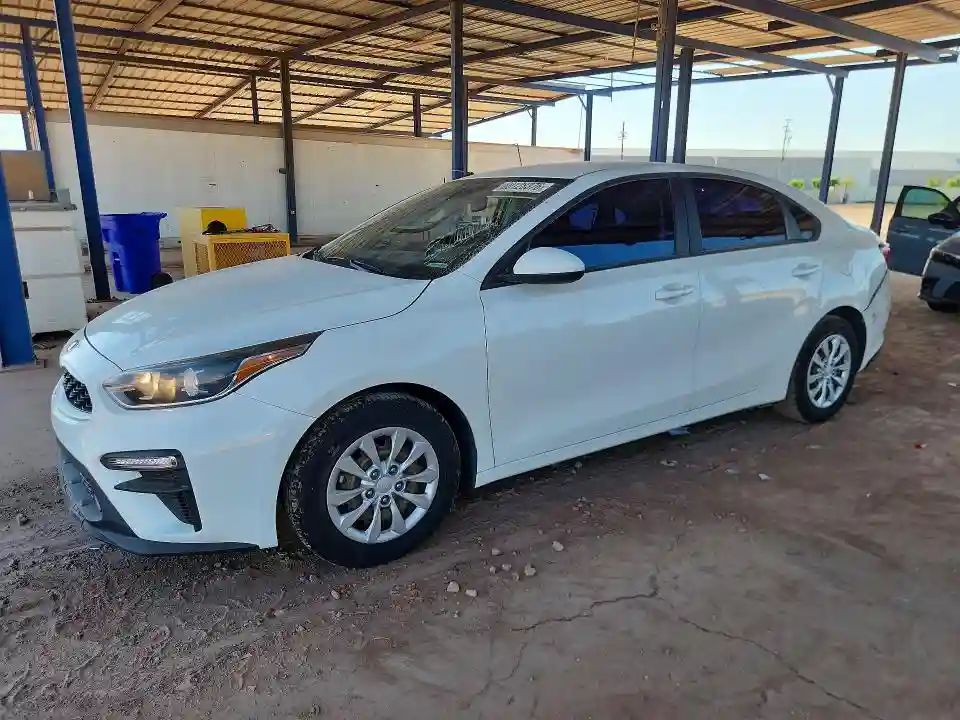 3KPF24AD8ME265646 2021 KIA FORTE-0