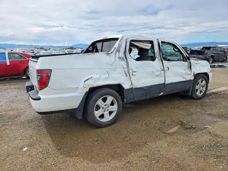 5FPYK1F52DB011666 2013 HONDA RIDGELINE-2