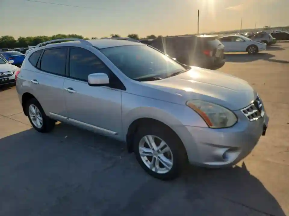 JN8AS5MT2DW521986 2013 NISSAN ROGUE-3