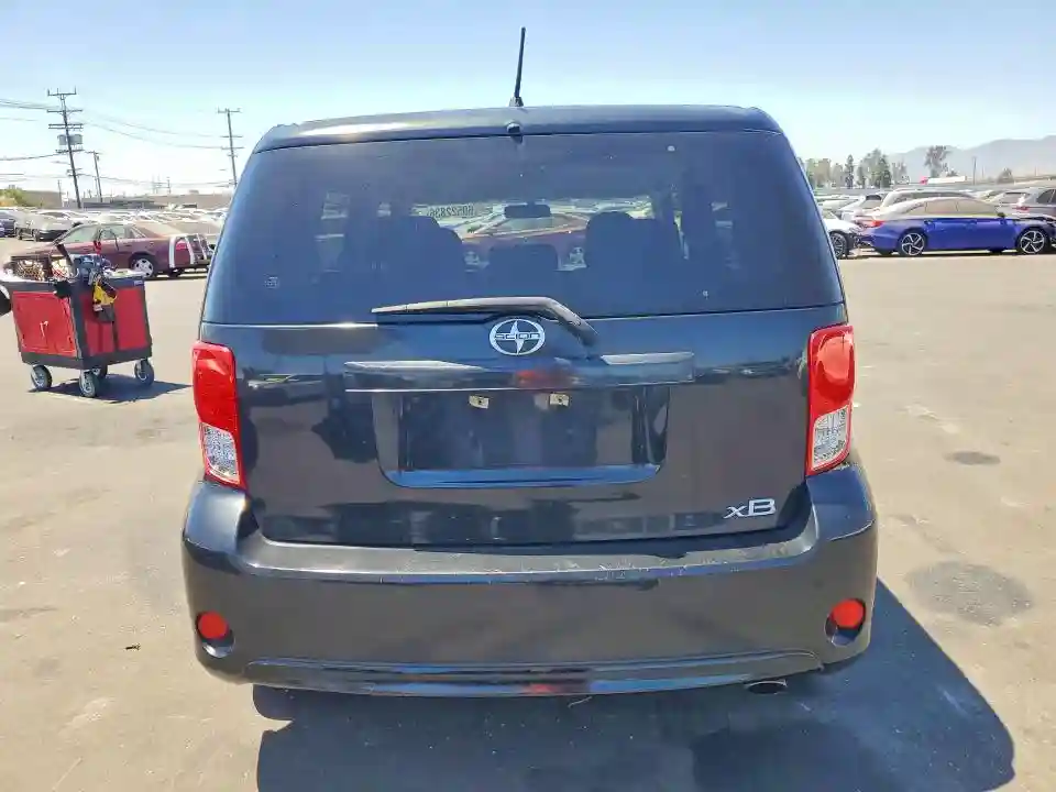 JTLZE4FE5DJ032868 2013 SCION XB BASE-5
