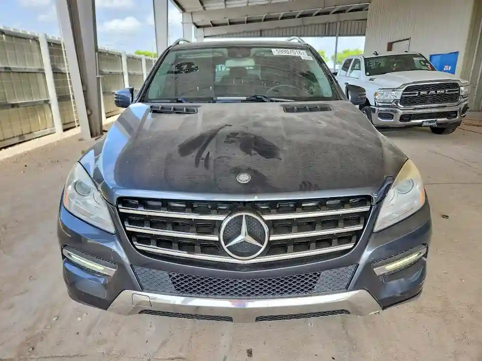 4JGDA5HB6CA068783 2012 MERCEDES-BENZ M-CLASS-4