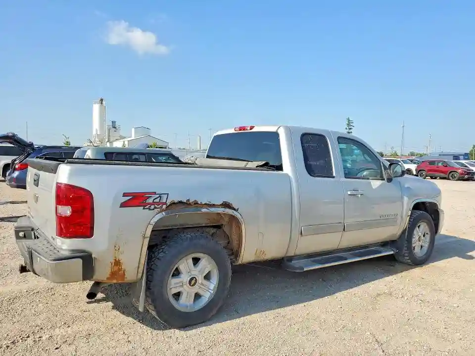1GCSKTE33AZ281313 2010 CHEVROLET SILVERADO-2