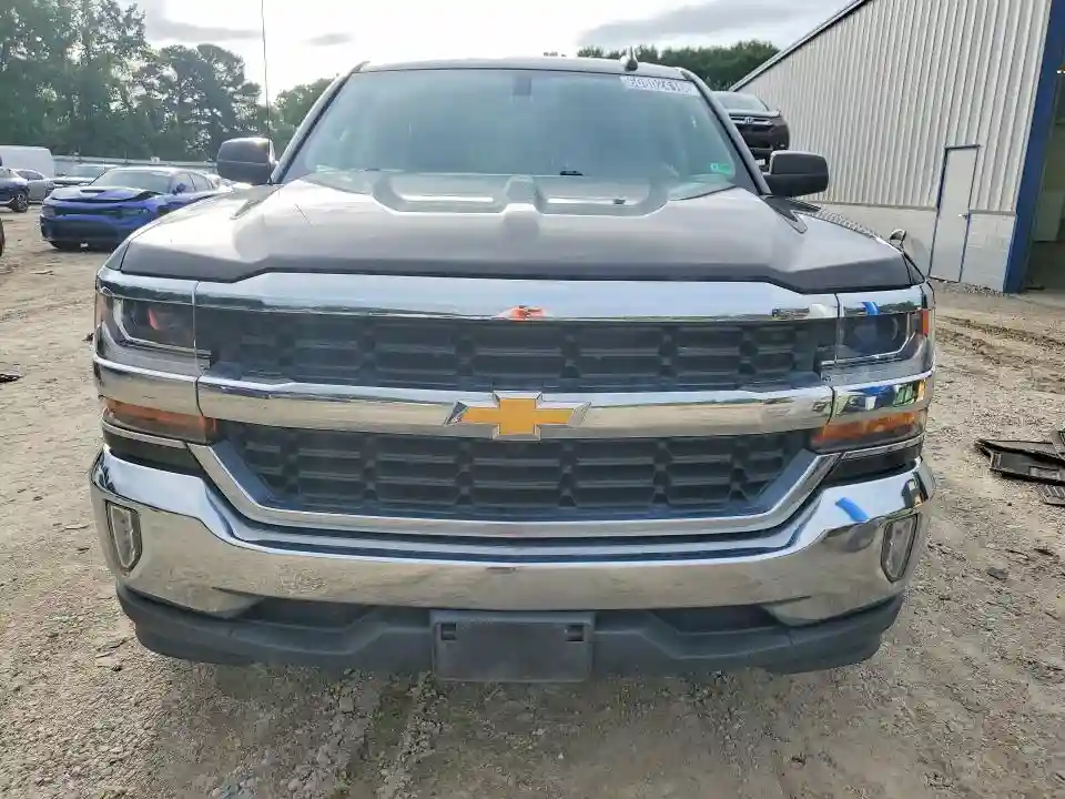 1GCRCREH2JZ315140 2018 CHEVROLET SILVERADO-4