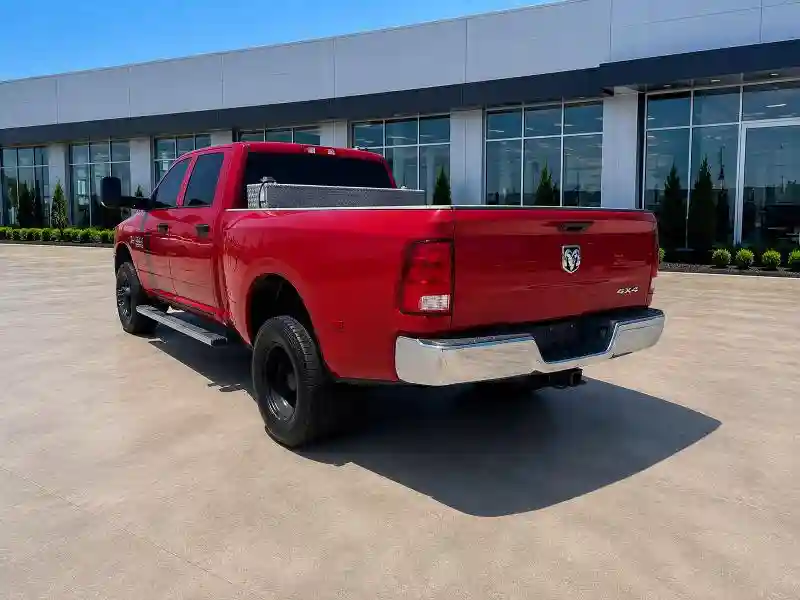 3C63RRGL1JG281172 2018 RAM 3500-2