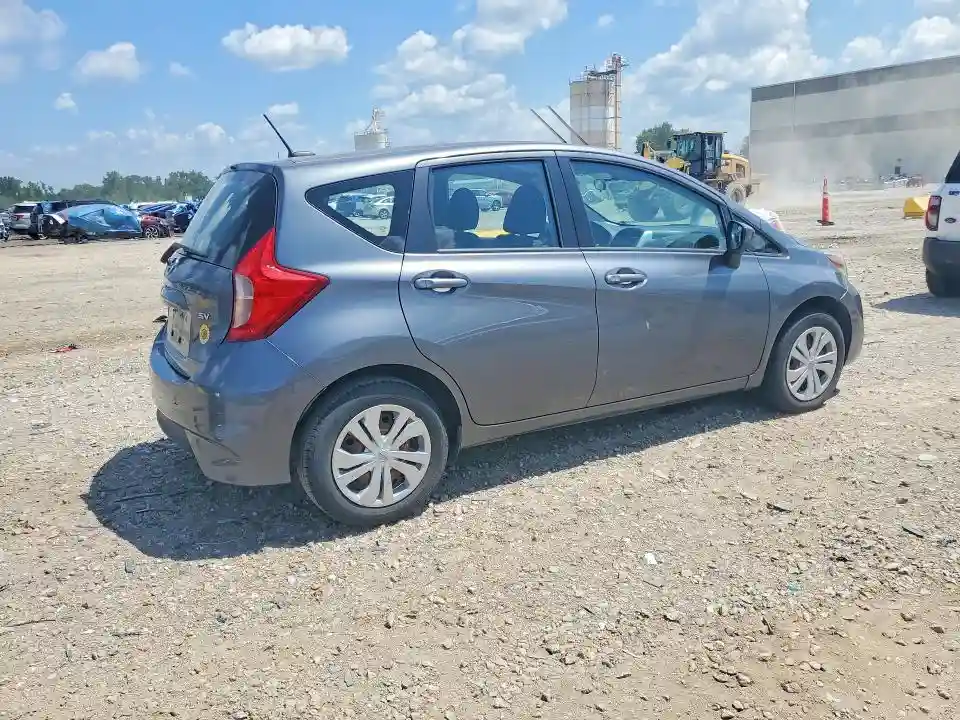 3N1CE2CP9JL351841 2018 NISSAN VERSA-2