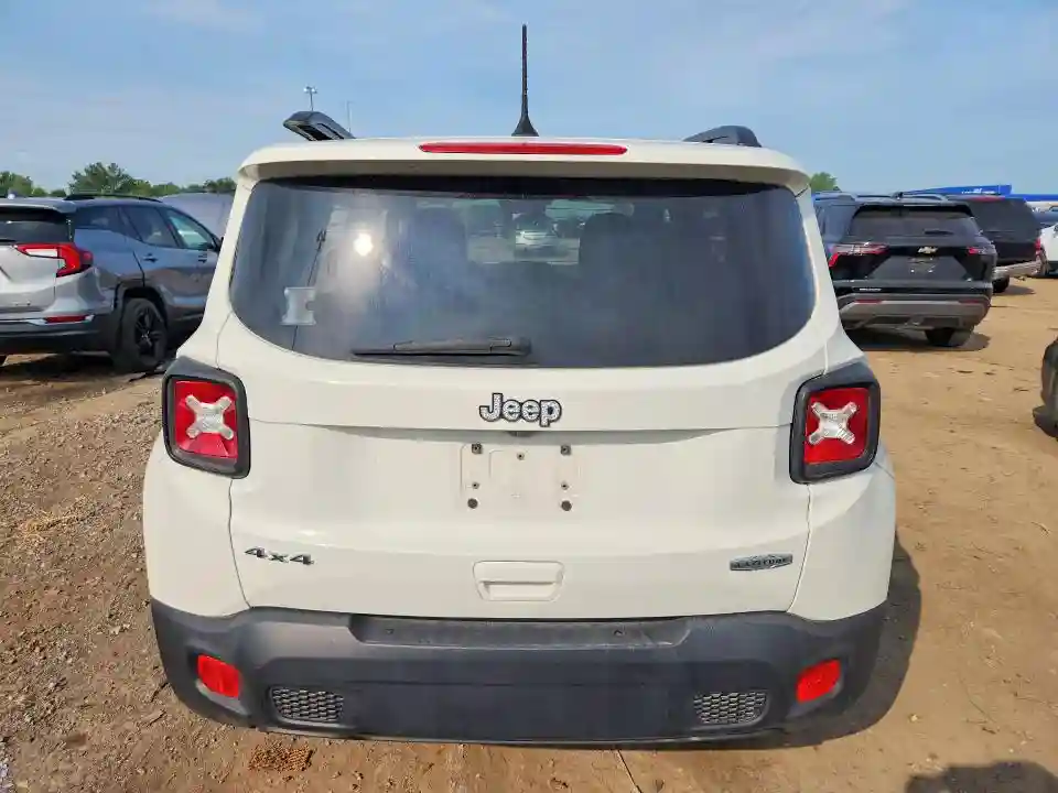 ZACCJBBB0JPJ33712 2018 JEEP RENEGADE-5