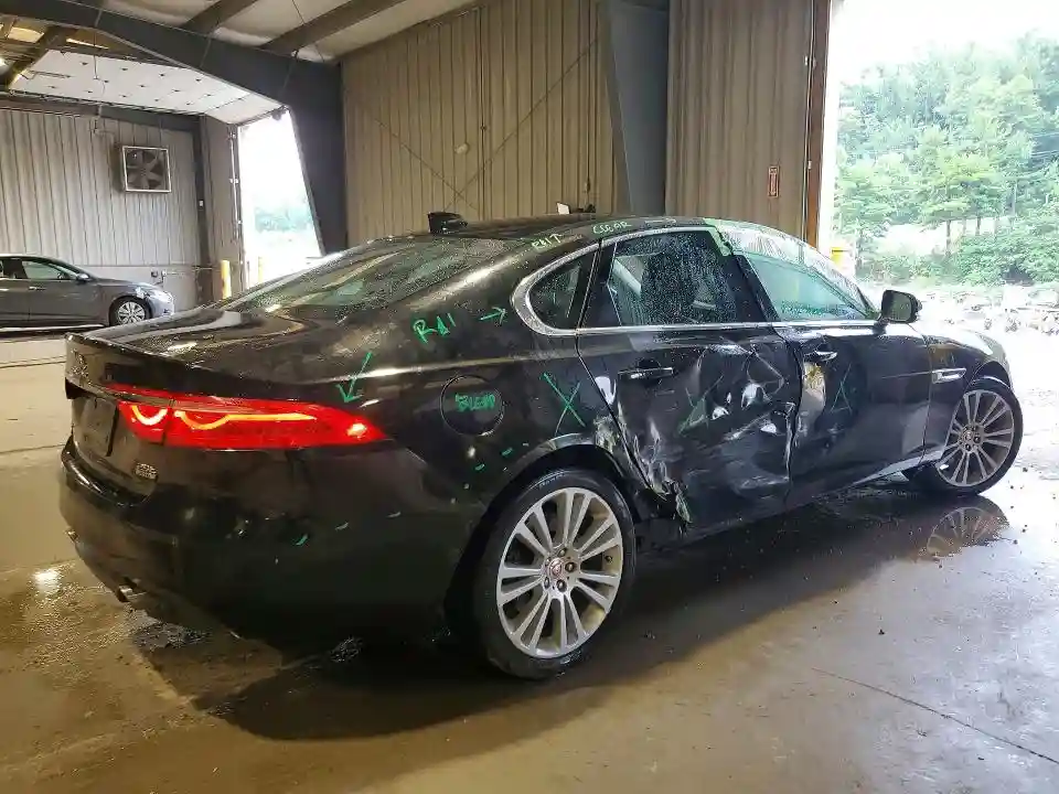 SAJBJ4FX7LCY84346 2020 JAGUAR XF-2