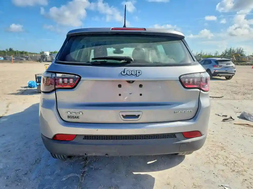 3C4NJDAB1MT554358 2021 JEEP COMPASS-5
