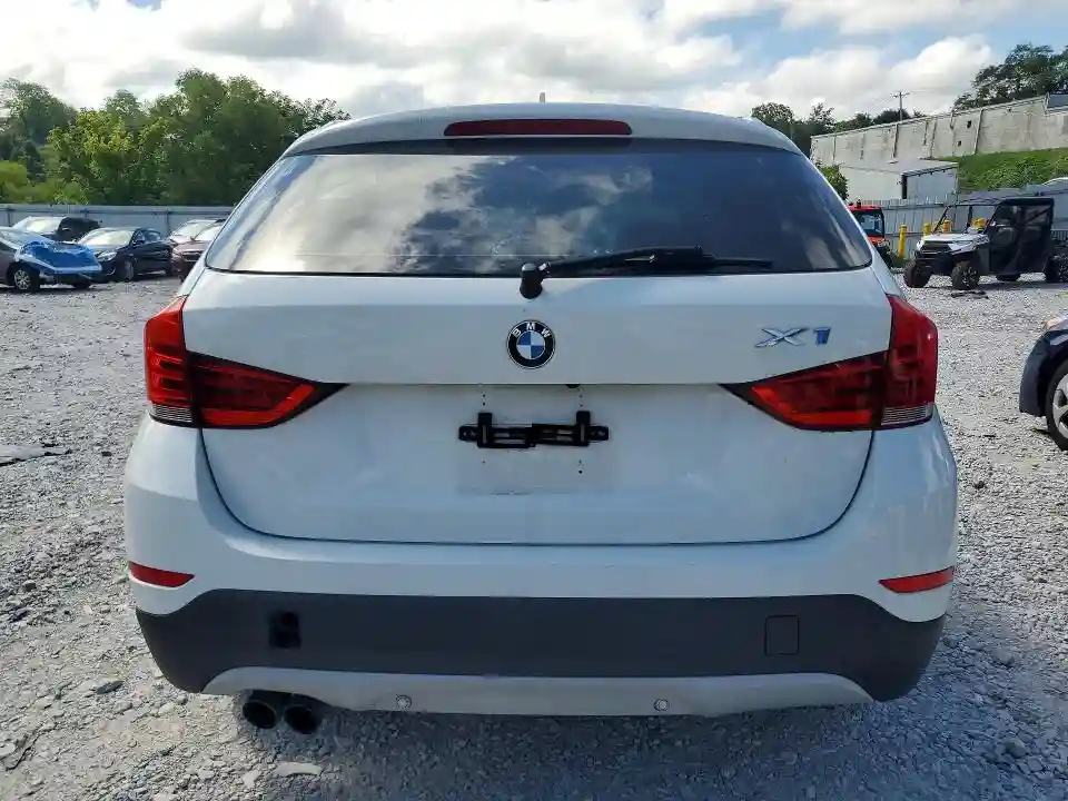 WBAVM1C58EVW48667 2014 BMW X1-5