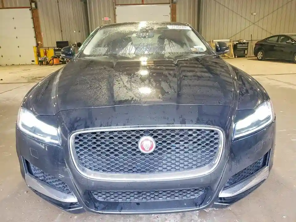 SAJBJ4FX7LCY84346 2020 JAGUAR XF-4