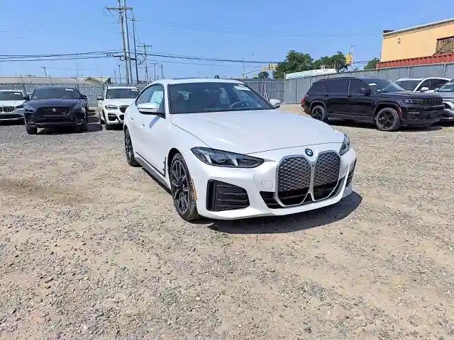 WBY43HD02TFW29955 2026 BMW I4 XDRIVE-2