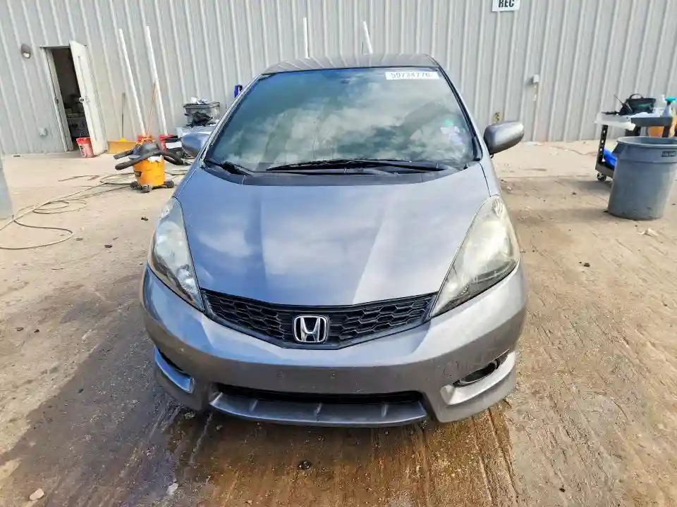 JHMGE8H59DC076284 2013 HONDA FIT-4