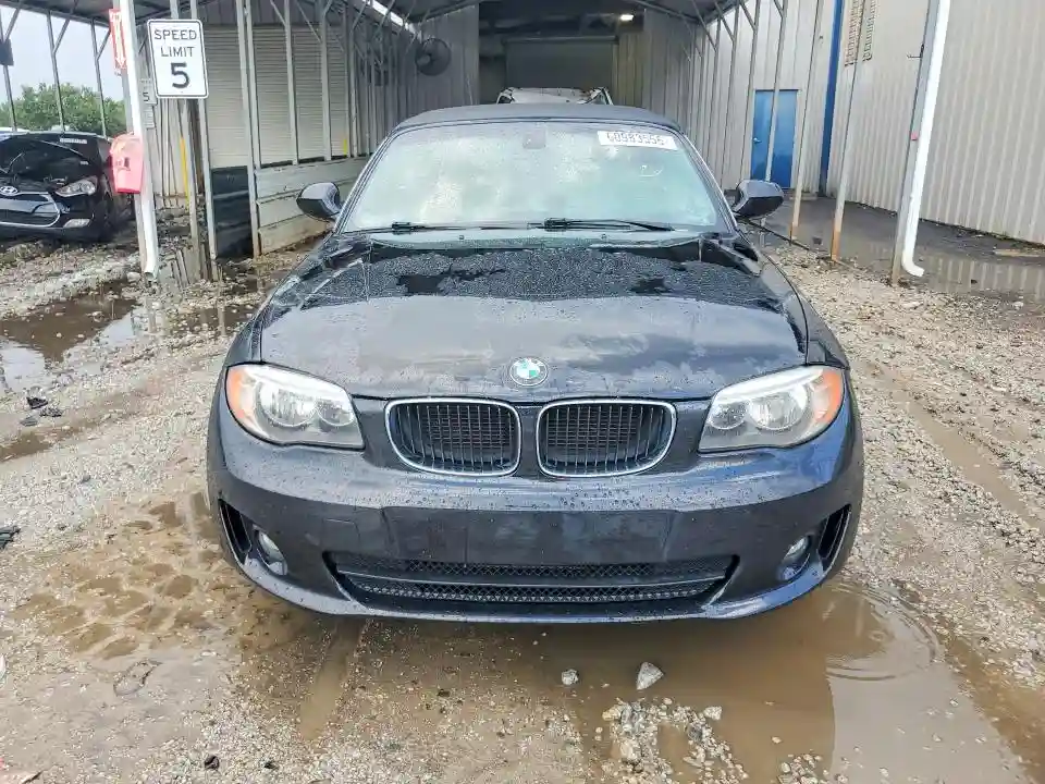 WBAUN1C5XDVR01849 2013 BMW 1 SERIES-4