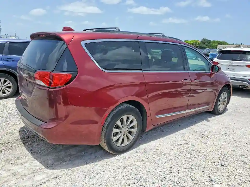 2C4RC1BGXHR523462 2017 CHRYSLER PACIFICA-2