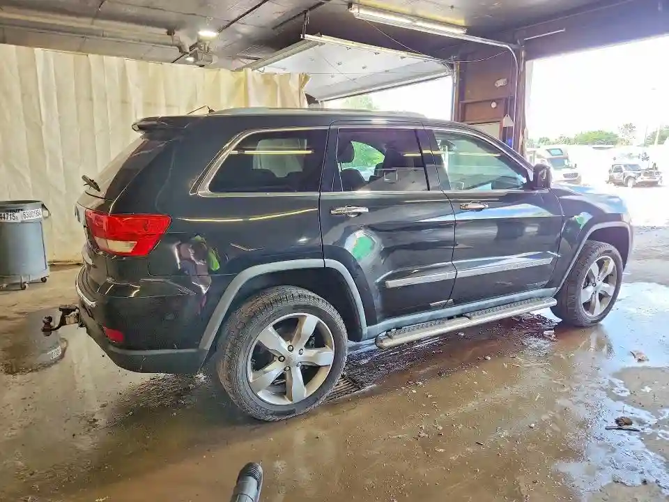1C4RJFCT7CC162076 2012 JEEP GRAND CHEROKEE-2
