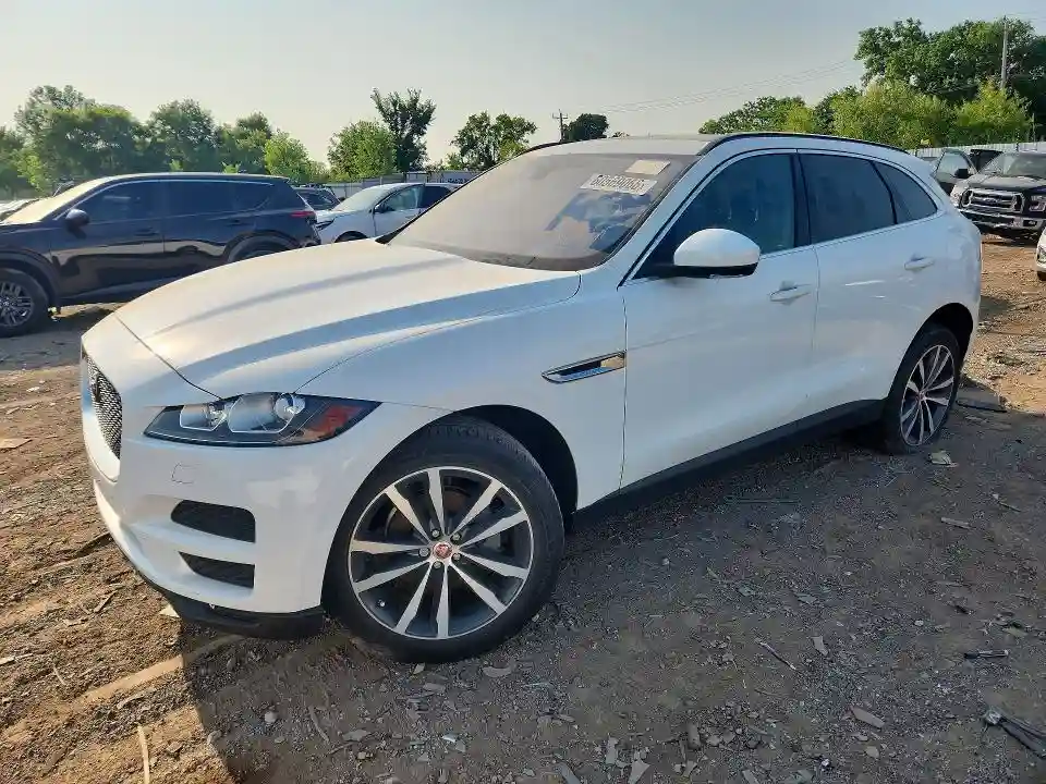 SADCK2FN8JA260815 2018 JAGUAR F-PACE-0