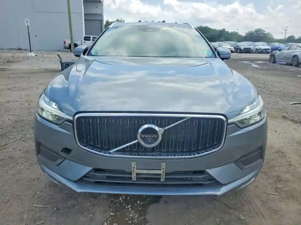 YV4102RKXM1797990 2021 VOLVO XC60-4