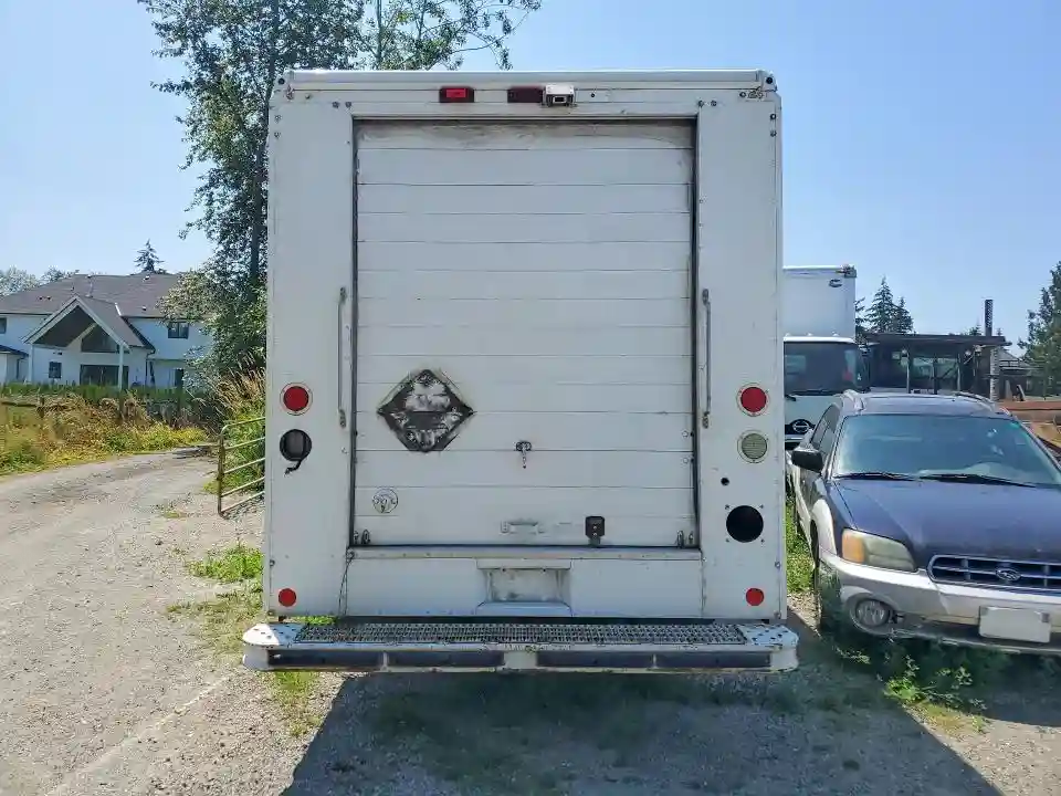 4UZAANDUXDCFE4807 2013 FREIGHTLINER ALL OTHER-5