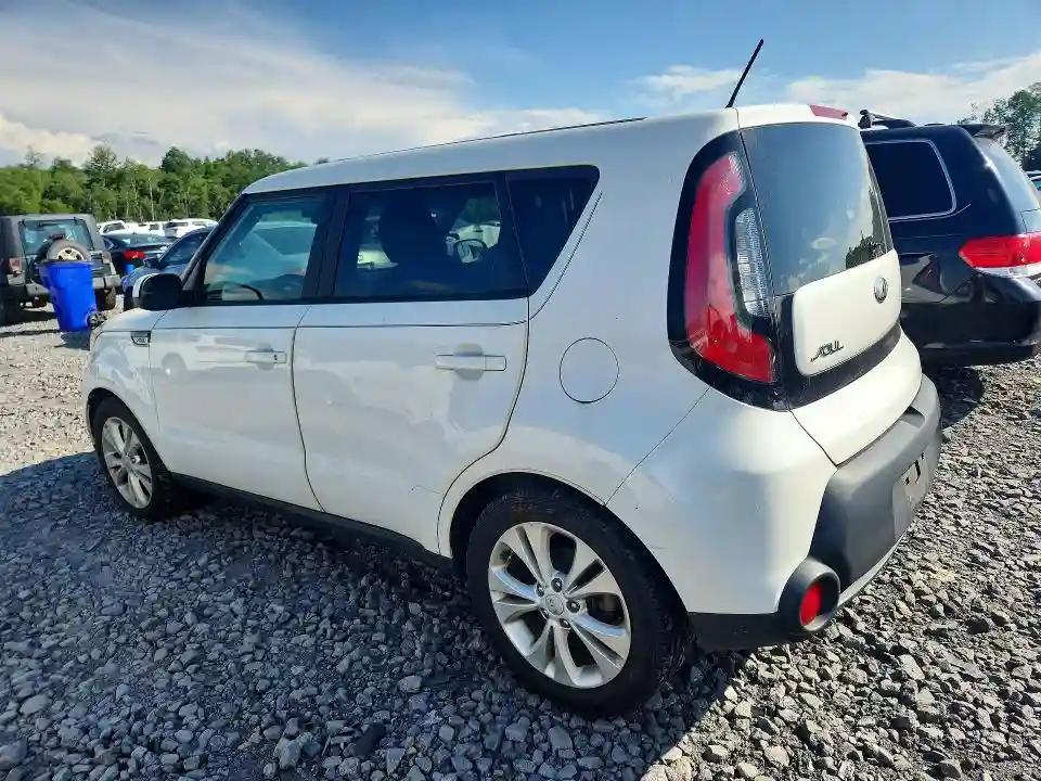 KNDJP3A59F7199674 2015 KIA SOUL-1