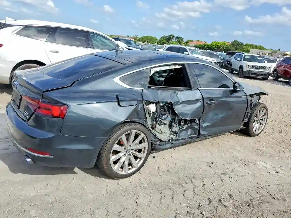 WAUBNCF54JA036068 2018 AUDI A5-2