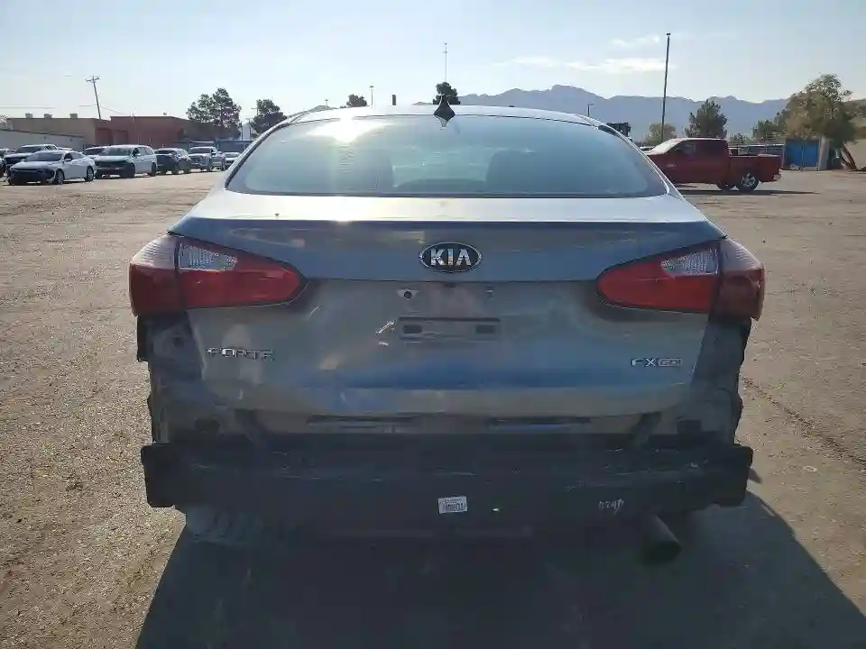 KNAFX4A88F5347604 2015 KIA FORTE-5