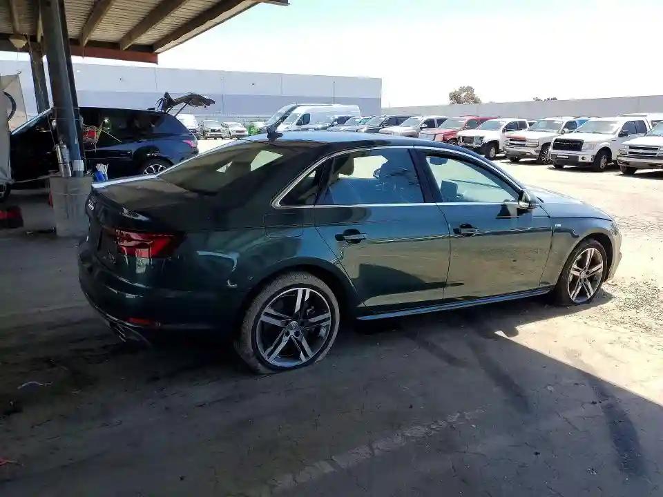WAUENAF40JA201705 2018 AUDI A4-2
