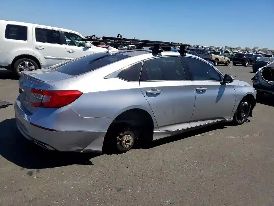 1HGCV1F35JA219572 2018 HONDA ACCORD-2